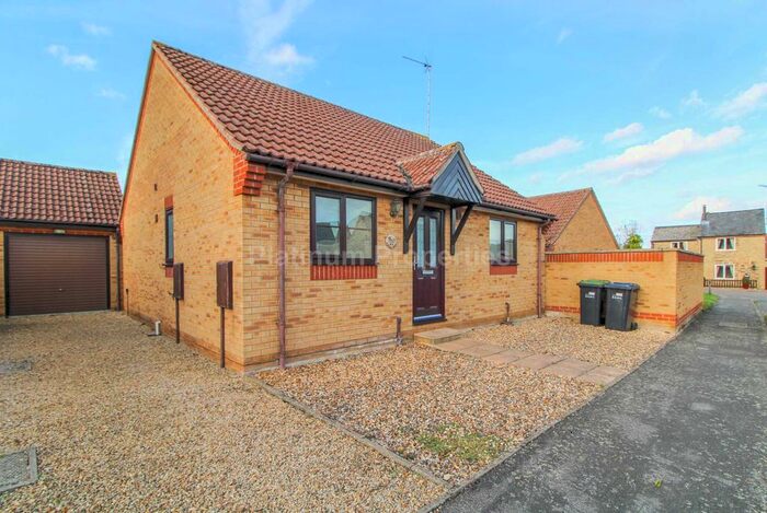 2 Bedroom Bungalow To Rent In Ferry Way, Littleport, CB6