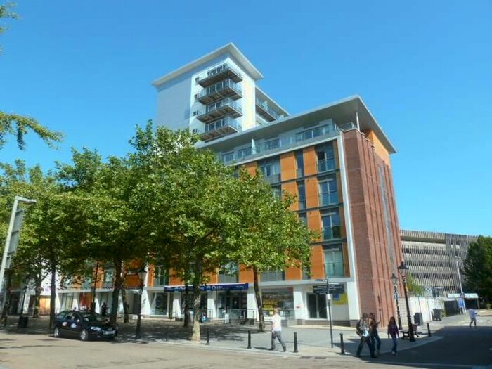 2 Bedroom Flat To Rent In High Street, Poole, BH15