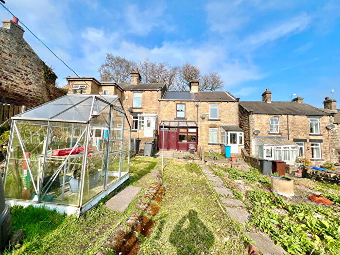 1 Bedroom Cottage For Sale In New Street, Deepcar, S36