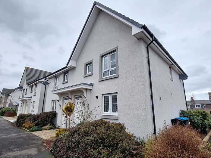 3 Bedroom Semi Detached House To Rent In Mugiemoss Place, Bucksburn, Aberdeen, AB21
