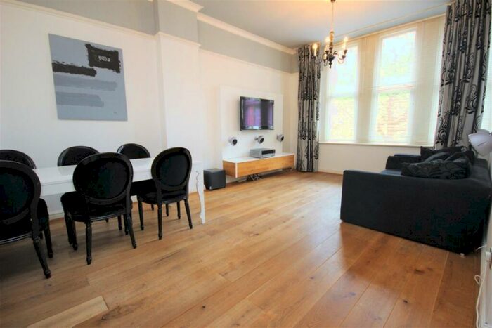 2 Bedroom Apartment To Rent In Chepstow Street Manchester, M1