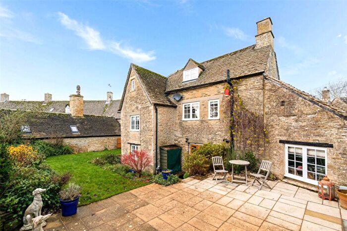 3 Bedroom Semi Detached House For Sale In Plum Lane, Shipton-under-Wychwood, Chipping Norton, Oxfordshire, OX7