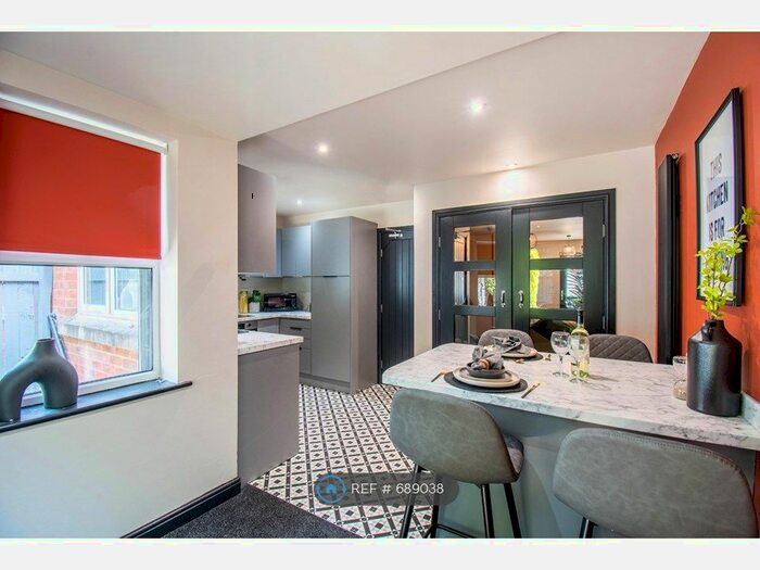 4 Bedroom Terraced House To Rent In Fielding Way, Leeds, LS27