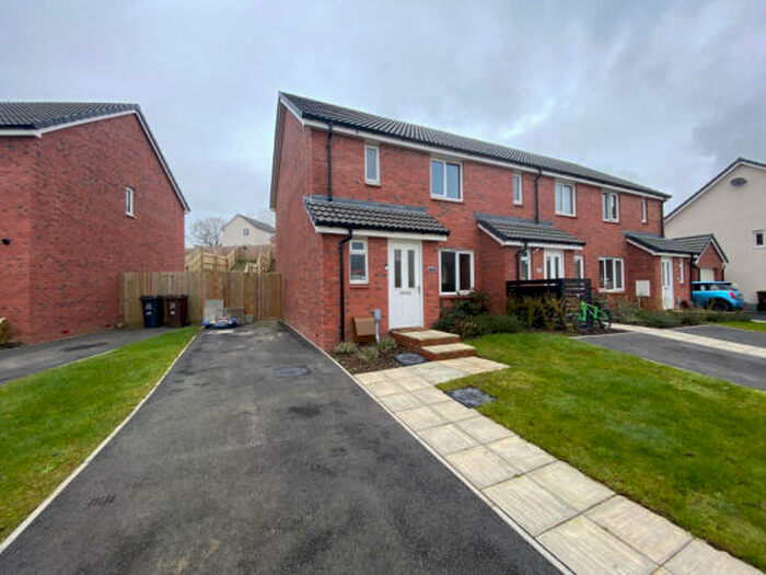 3 Bedroom House To Rent In Harston Road, Ivybridge, PL21