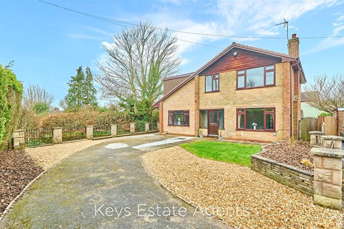 5 Bedroom Detached House For Sale In Greenwood Road, Forsbrook, Stoke-On-Trent, ST11