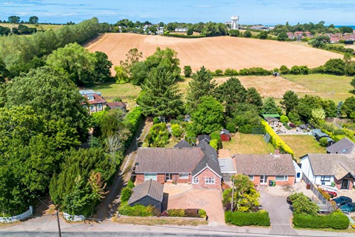 4 Bedroom Detached Bungalow For Sale In Trunch Road, Mundesley, NR11