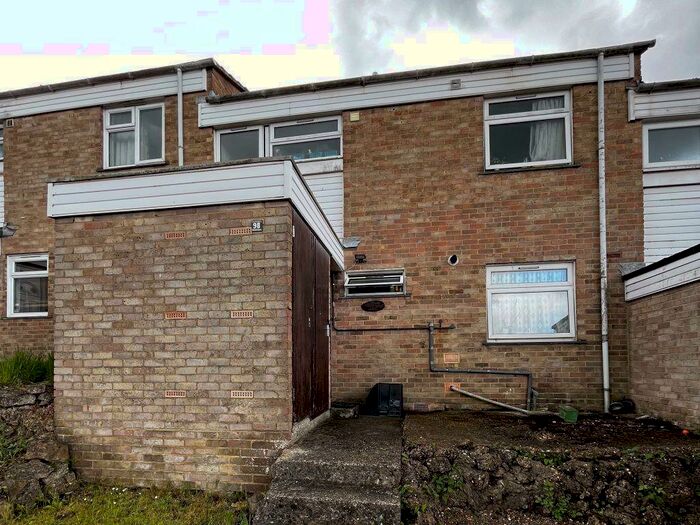 4 Bedroom House To Rent In Downs Road, Canterbury, CT2