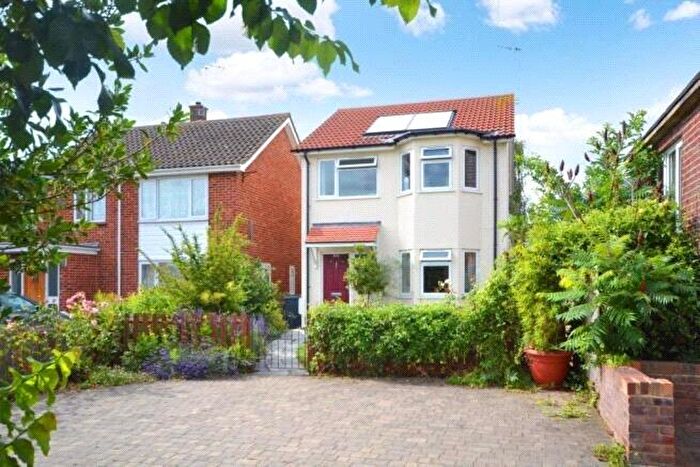 3 Bedroom Detached House To Rent In Trent Road, Chelmsford, Essex, CM1