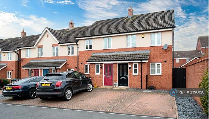 2 Bedroom End Of Terrace House To Rent In Surrey Drive, Coventry, CV3