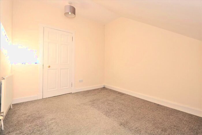 2 Bedroom Flat To Rent In Cleveden Crescent, Glasgow, Glasgow City, G12