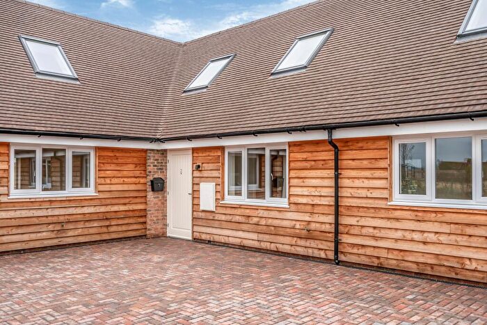 3 Bedroom Terraced House To Rent In Cherry Tree Cottages, Sack Lane, PO22