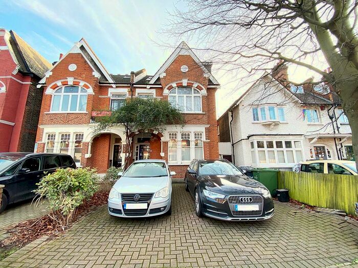 Studio To Rent In Stanthorpe Road, London SW16