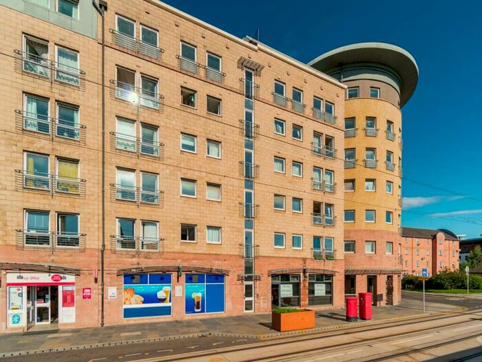 3 Bedroom Flat To Rent In Constitution Street, Leith, Edinburgh, EH6