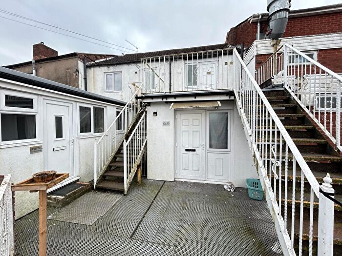 1 Bedroom Flat To Rent In High Street, Lye, Stourbridge, DY9