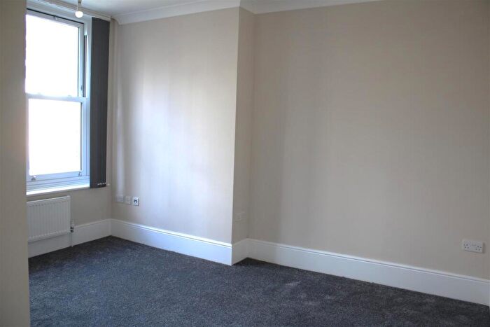 1 Bedroom Flat To Rent In George Street, Croydon, CR0