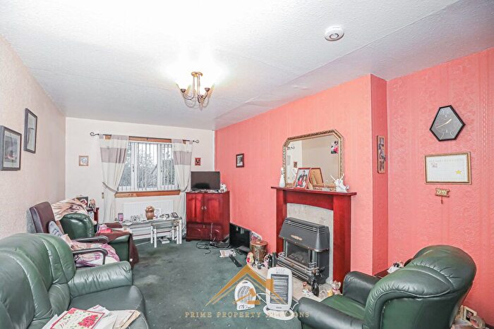 2 Bedroom End Of Terrace House For Sale In Ballingry Crescent, Ballingry, Lochgelly, KY5