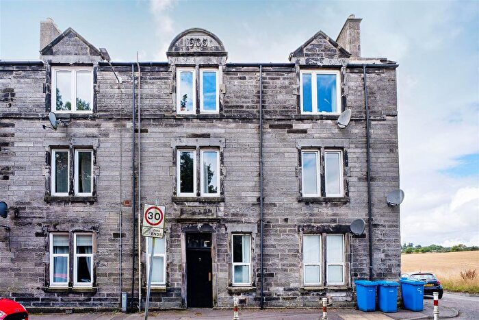 2 Bedroom Flat For Sale In William Street, Dunfermline, KY12
