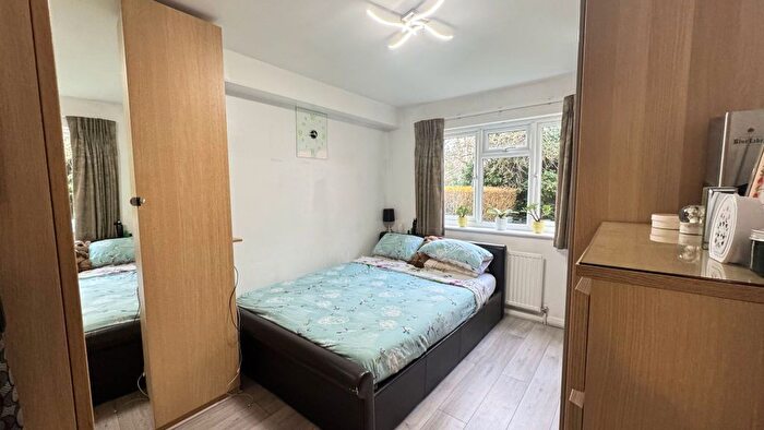 1 Bedroom Maisonette To Rent In Whisperwood Close, Harrow Weald, HA3