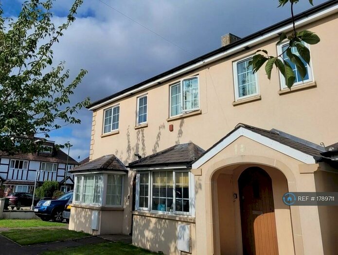 1 Bedroom Flat To Rent In Cleveland Road, Chichester, PO19