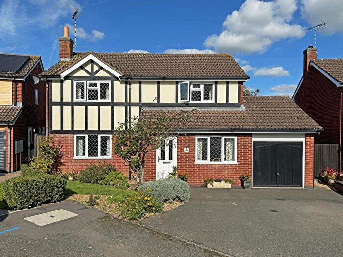 4 Bedroom Detached House For Sale In Camrose Close, Oakham, LE15