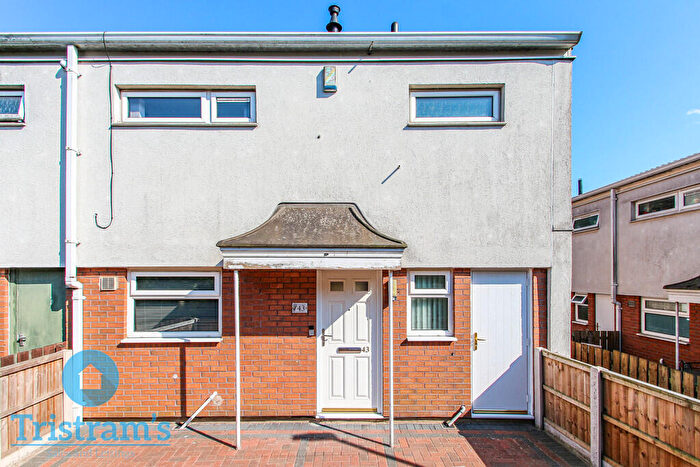 3 Bedroom End Of Terrace House For Sale In Rosegarth Walk, Nottingham, NG6