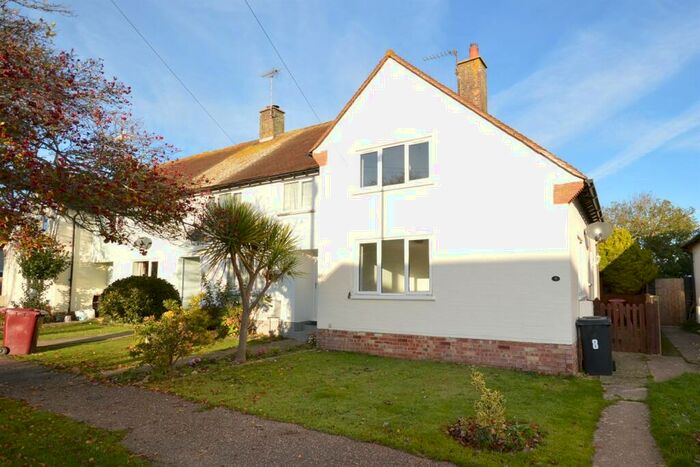 2 Bedroom Semi-Detached House To Rent In St Andrew's Close, Oving, PO20