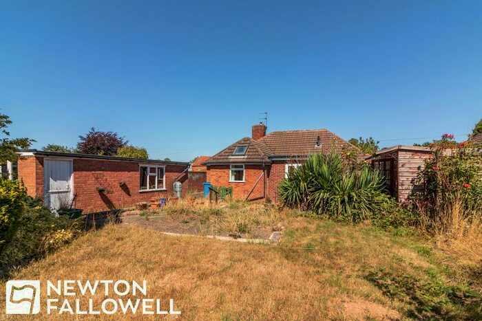 2 Bedroom Bungalow For Sale In Church Lane, Clarborough, DN22