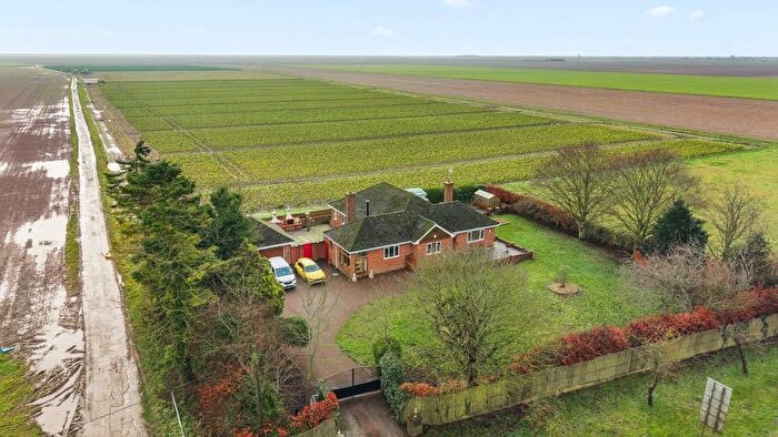 3 Bedroom Detached Bungalow For Sale In Boston Road, Wainfleet St.Marys, PE24