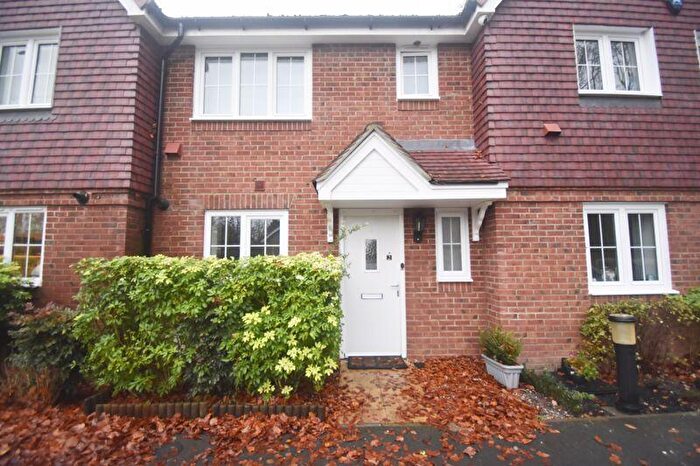 3 Bedroom Terraced House To Rent In Raghill Close, Basingstoke, RG24