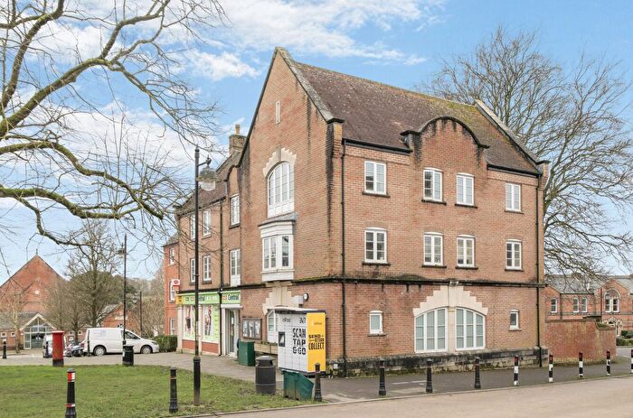 2 Bedroom Flat For Sale In Hawthorn Road, Charlton Down, Dorchester, Dorset, DT2