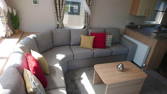 2 Bedroom Caravan For Sale In Snettisham Beach Holiday Park, PE31