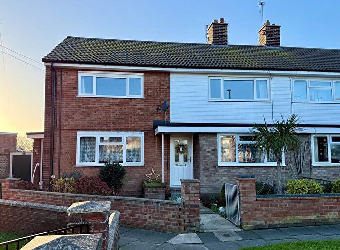 2 Bedroom Apartment For Sale In Brasenose Avenue, Gorleston, NR31