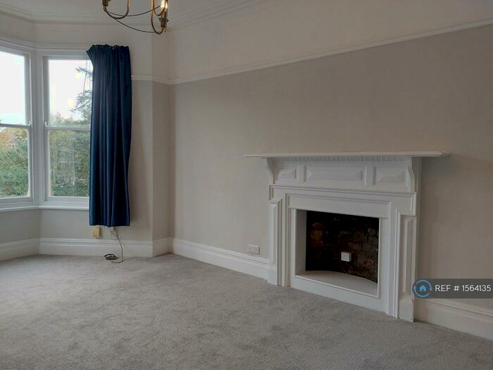3 Bedroom Maisonette To Rent In Lansdown Court, Clifton, Bristol, BS8