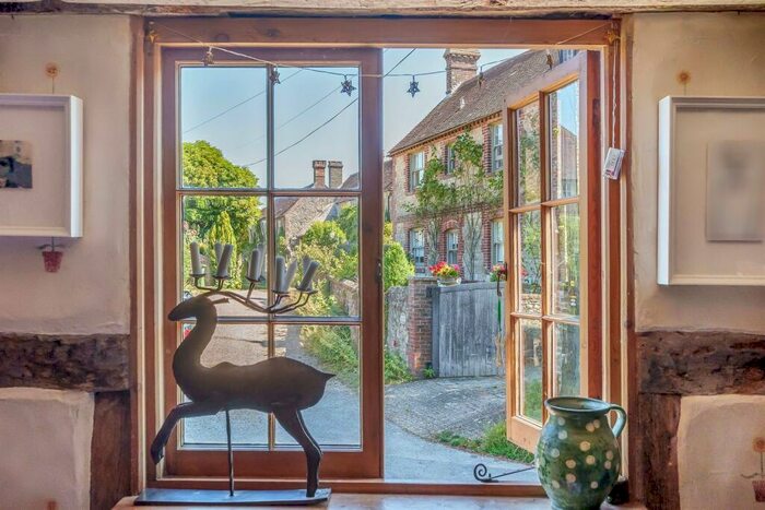 2 Bedroom Detached House For Sale In Church Street, Amberley, West Sussex, BN18