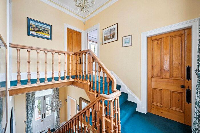 5 Bedroom Detached House For Sale In Riversleigh, Elm Grove, Silsden, Keighley, West Yorkshire, BD20