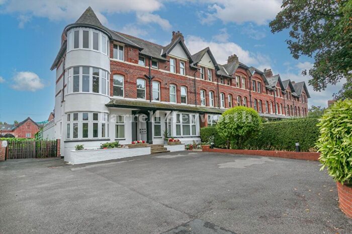 1 Bedroom Flat For Sale In St. Annes Road East, Lytham St. Annes, FY8