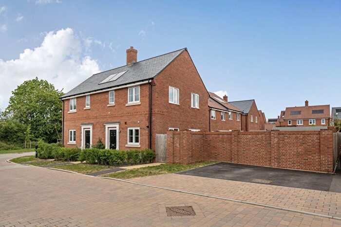 2 Bedroom Maisonette For Sale In Blackcap Walk, Boorley Green, Southampton, SO32