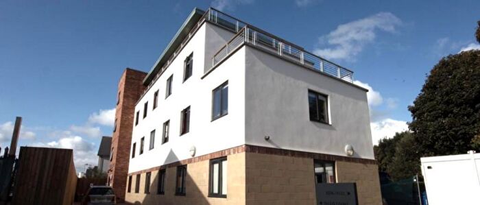 Studio For Sale In Chaucer Court, Brymore Road, Canterbury, Kent, CT1