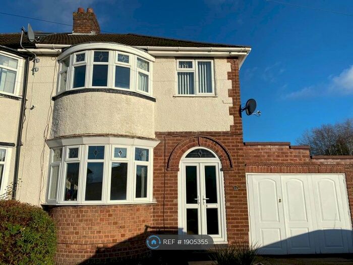 3 Bedroom Semi-Detached House To Rent In Green Lane, Wolverhampton, WV6