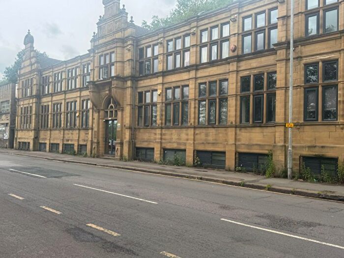 1 Bedroom Flat To Rent In Excelsior House, St. Johns Road, Huddersfield, HD1