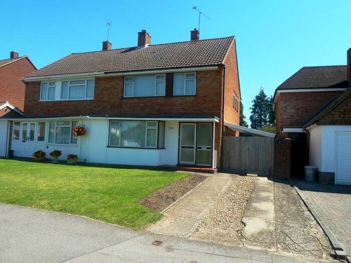 3 Bedroom Semi-Detached House To Rent In Silverdale Road, Earley, Reading, RG6