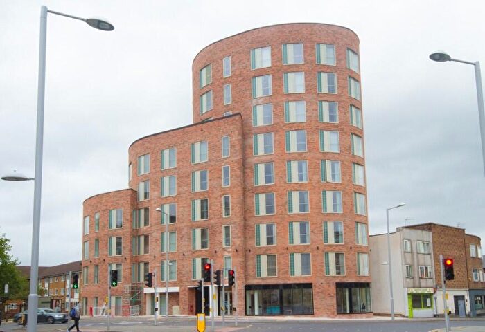 Apartment To Rent In Orbtial House, Ilkestone Road, Nottingham, NG7