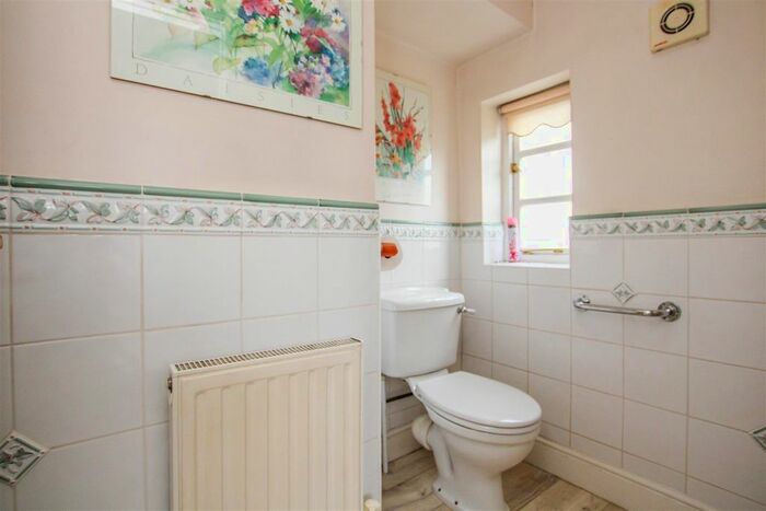 4 Bedroom Detached House For Sale In Great Warley Street, Great Warley, Brentwood, CM13