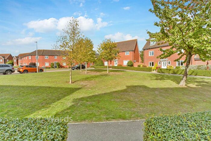 5 Bedroom Detached House For Sale In Rivenhall Way, Hoo, Rochester, Kent, ME3