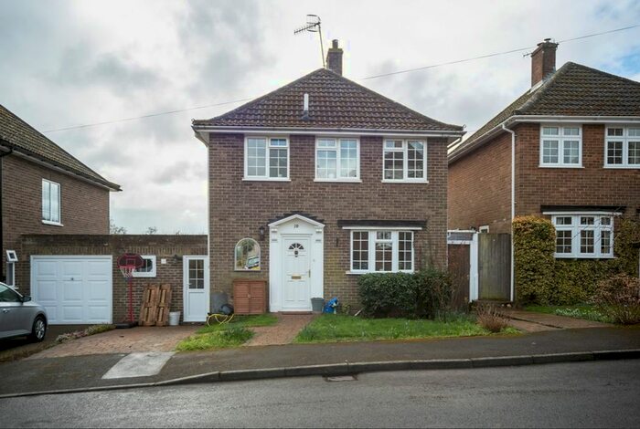 4 Bedroom Property To Rent In Paiges Farm Close, Weald, TN14