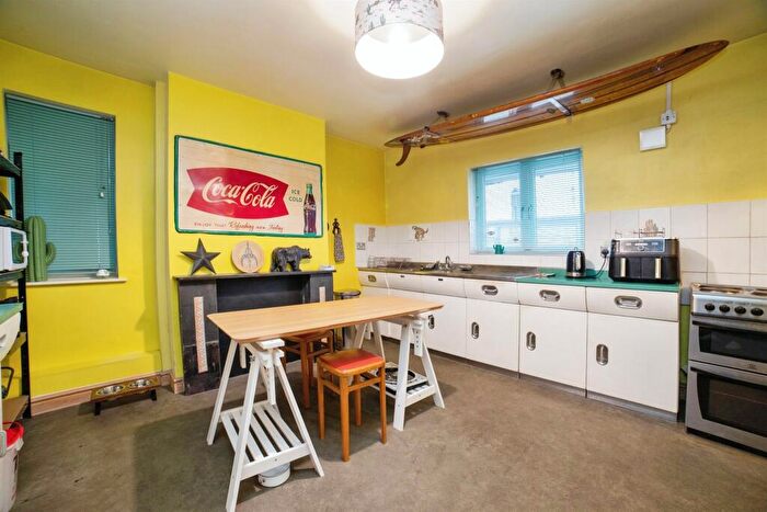 4 Bedroom End Of Terrace House For Sale In Bridge Street, Langley Mill, Nottingham, NG16
