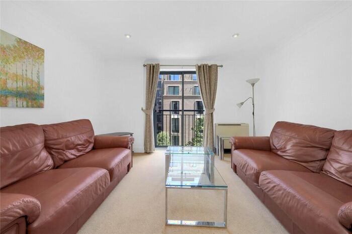 2 Bedroom Apartment To Rent In Bridgewater Square, EC2Y
