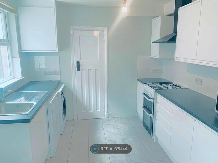 1 Bedroom Flat To Rent In Southampton Street, Reading, RG1