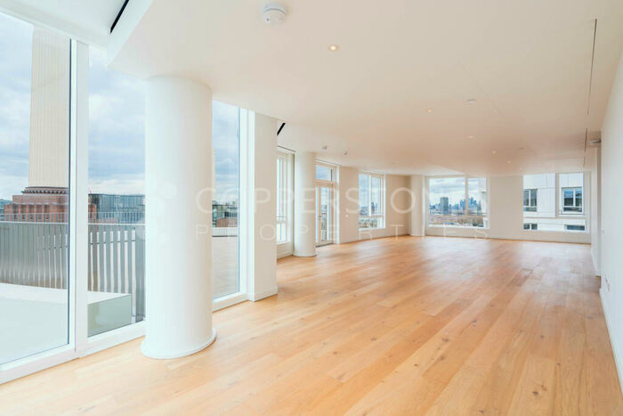 4 Bedroom Penthouse To Rent In Wilshire House, Prospect Way, Battersea London, SW11