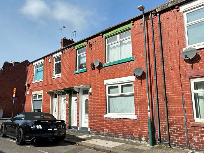 2 Bedroom Flat To Rent In Vine Street, South Shields, NE33